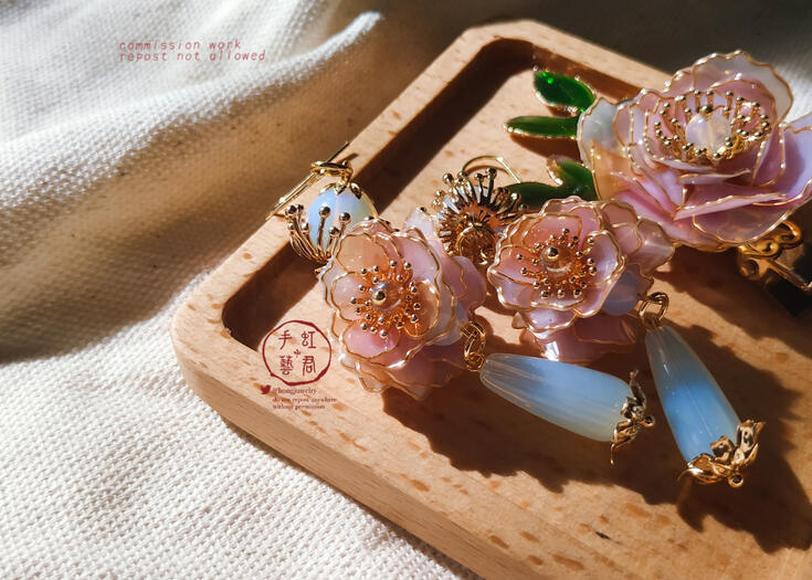 peony earrings and clip