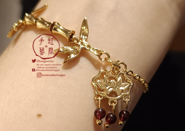 garnet bracelet